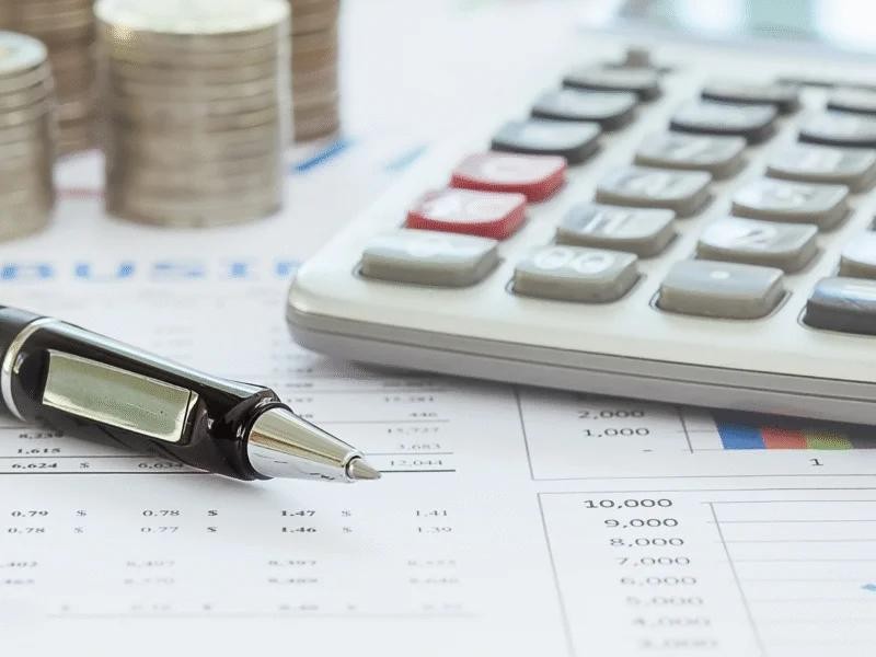 ENDIVIDAMENTO BANCÁRIO E DEFESAS CONTRA ABUSIVIDADES DOS BANCOS